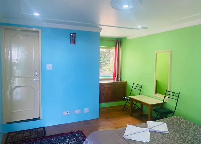 Jagatram Niwas Guesthouse Dharamkot