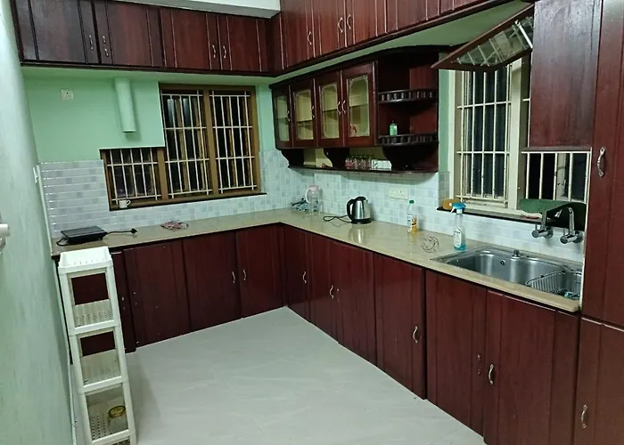 Stylishly Furnished Apartment