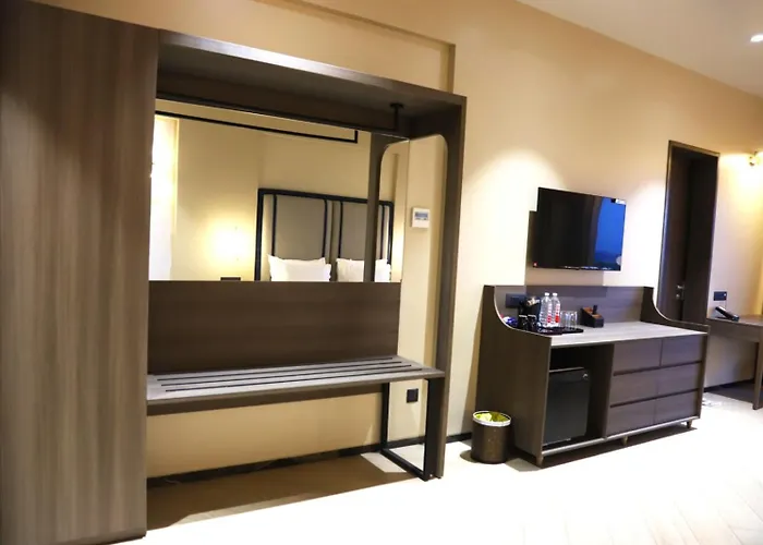 Mastiff Select Riveria Resort, Igatpuri Road, Nashik