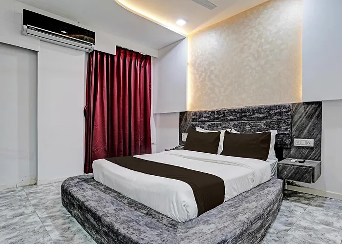 Hotel O Star Galaxy Surat