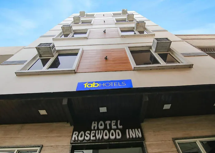 Hotel Rosewood Inn