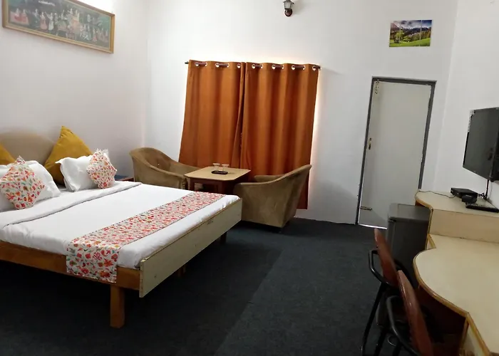 Hotel Chaitanya Inn