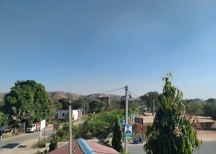 Aravalli Mount View Hotel And Restaurant