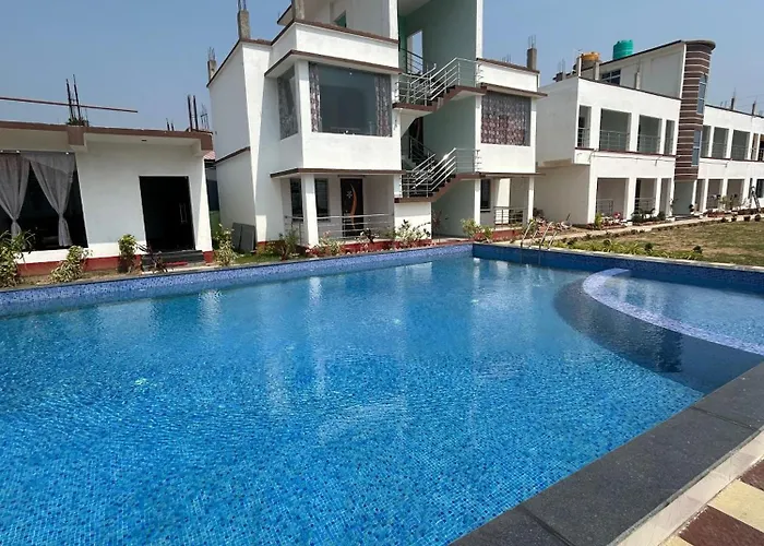 Prantik Hotel And Resorts