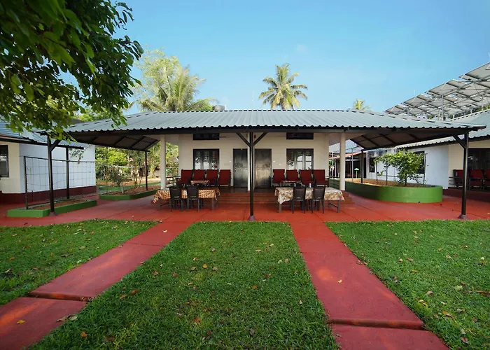 Illikkalam Lakeside Cottages Kumarakom Kerala