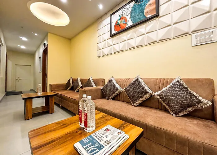 Hotel Manas Inn