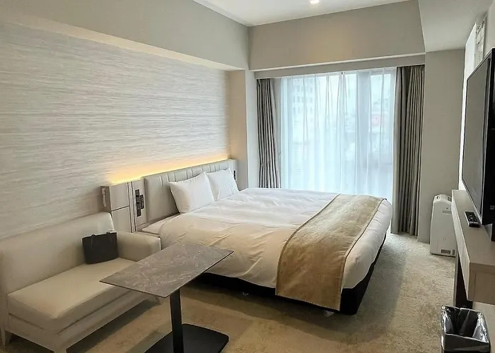 The Atlantiis Suite Near Igi Airport