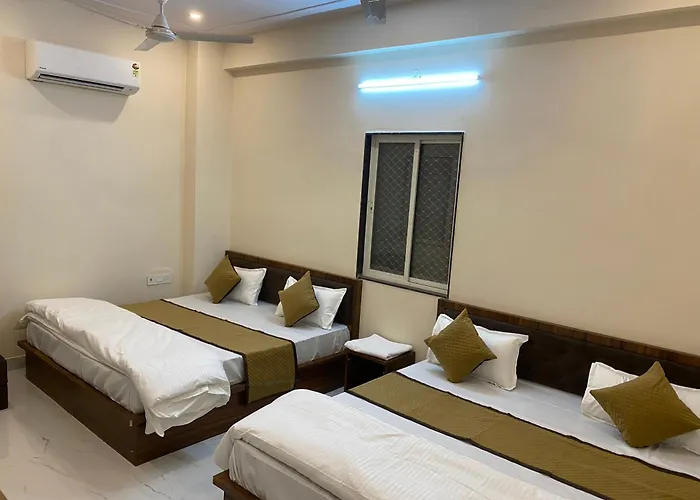 Hotel Banshi Wala - Best Hotel In Khatu Shyam Ji Near Khatu Shyam Ji Tample