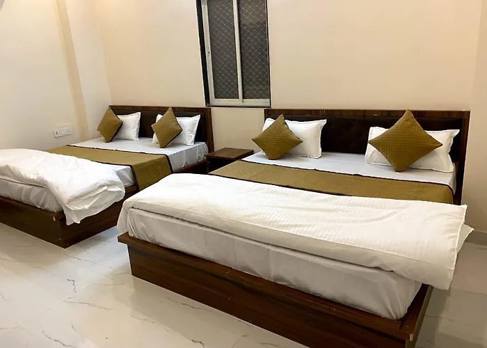 Hotel Banshi Wala - Best Hotel In Khatu Shyam Ji Near Khatu Shyam Ji Tample