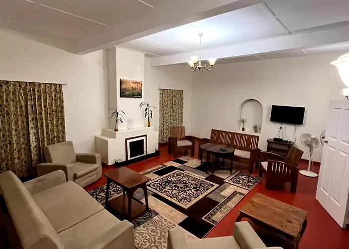 Villa Fair Winds, Sirukundra Estate