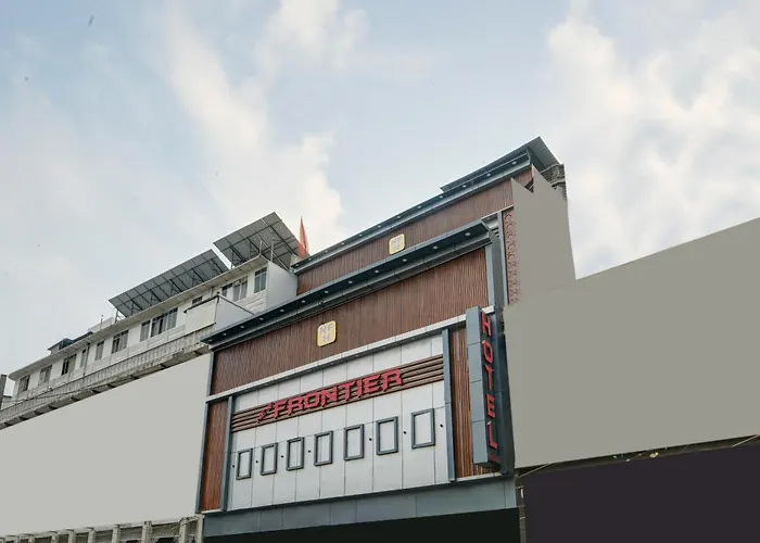 Hotel New Frontier, City Centre - 2 Mins From Old Delhi Railway Station & Chandni Chowk