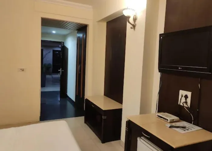 Hotel R S Residency