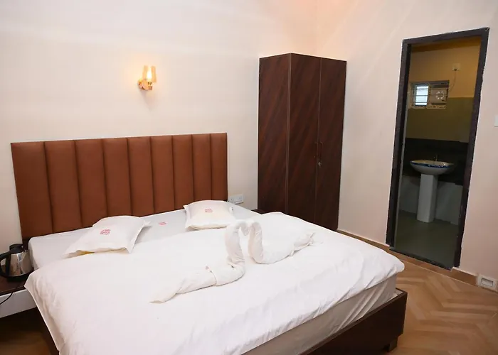 Chandana Green View Resort Hampi