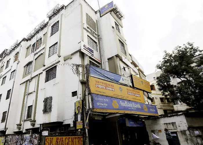 Hotel O Red Velvet Siddhi Vinayak Kolkata