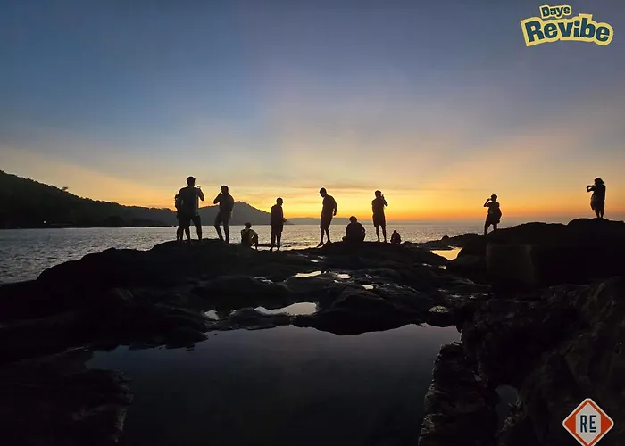 Revibe Beach Hostel Gokarna