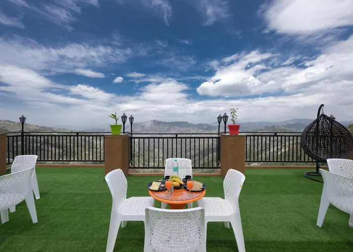 The Charvi Retreat Kufri I Vacations I Conference I Mice I Family Events I Open Air Terrace I Sky Bonfire I Wooden Rooms With Pvt Balconies I Kufri By Exotic Stays
