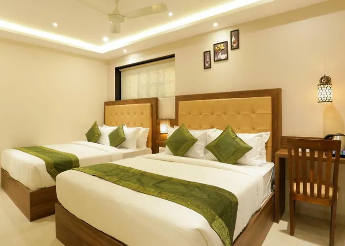 Hotel Amber Palace Dehradun