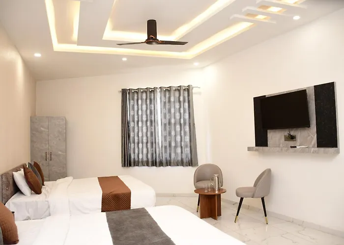 Hotel Morvi Nandan