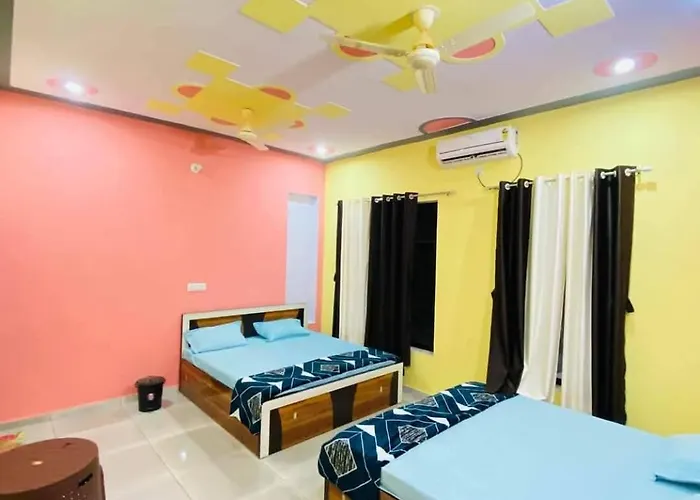 Hotel Rajdhani Palace