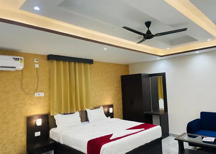 Hotel D B Palace