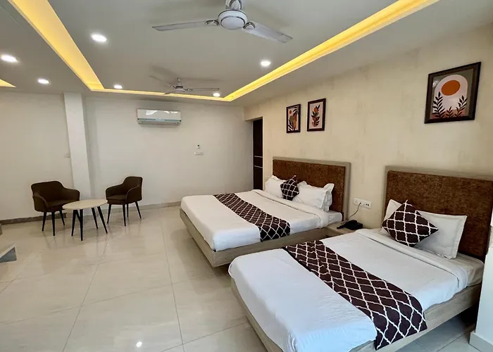 Hotel G R Residency Golden Temple Just 2 Mins Walking Distance From Hotel