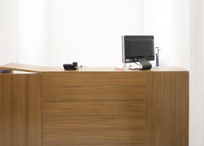 Hotel Kamron Near Airport Road Mohali Chandigarh