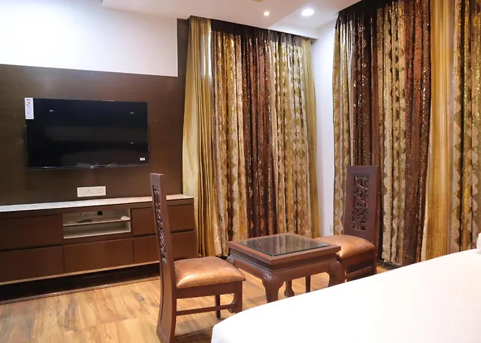 The Royal Suites