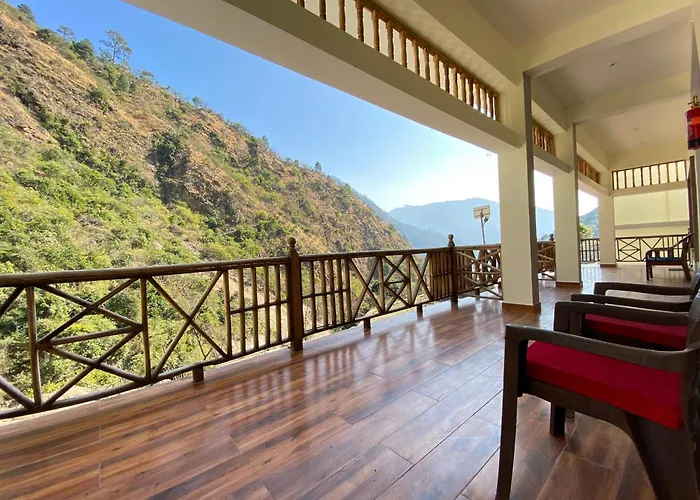 Maulyar Forest Resort