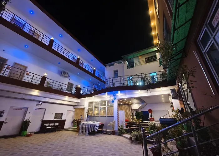 Raj Hotel - Since 1960