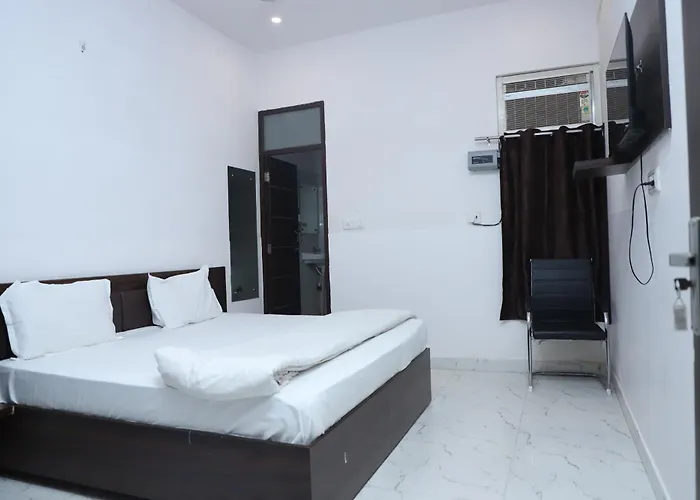 Om Pushp Residency