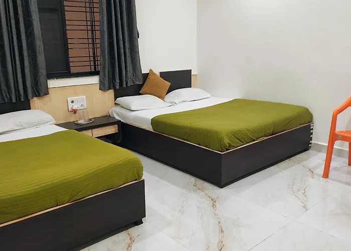 Blueberry Budget Hotel Shirdi