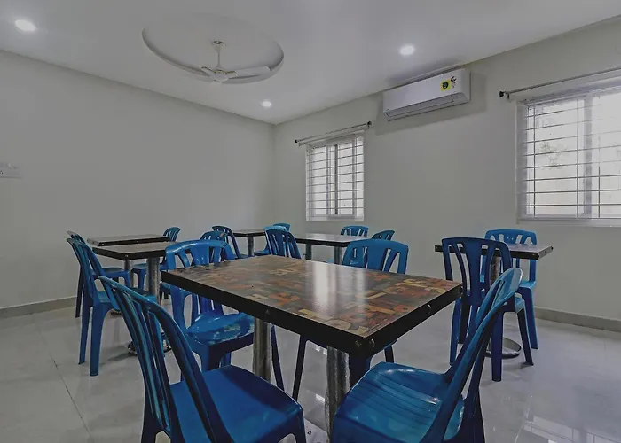 Hotel O Aditya Residency Uk04