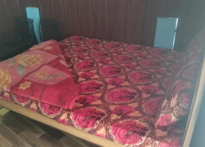 Hotel Prabhat & Resturent
