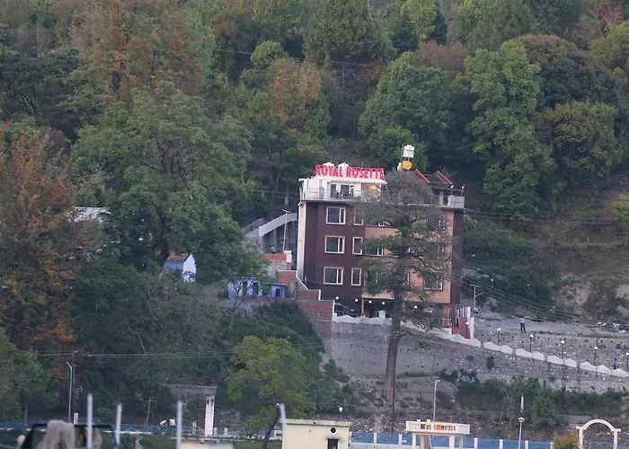 Hotel Royal Rosette Lake View Bhimtal
