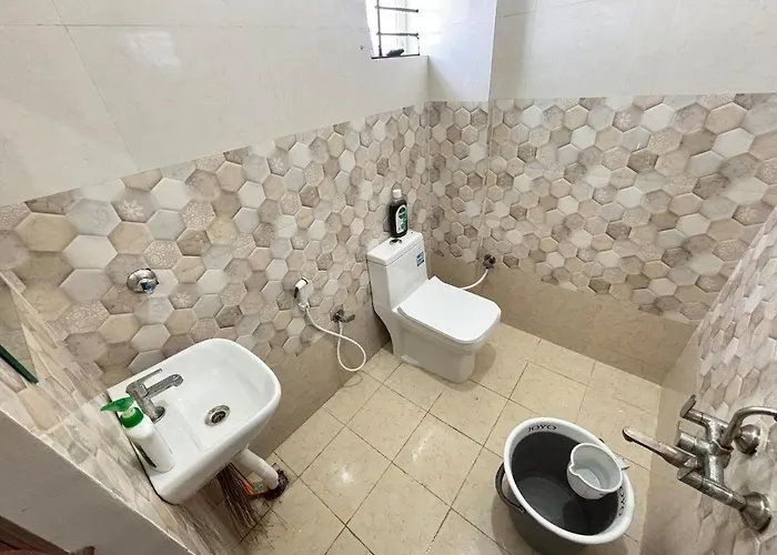Cozy 1 Bhk Near Kadugodi Metro