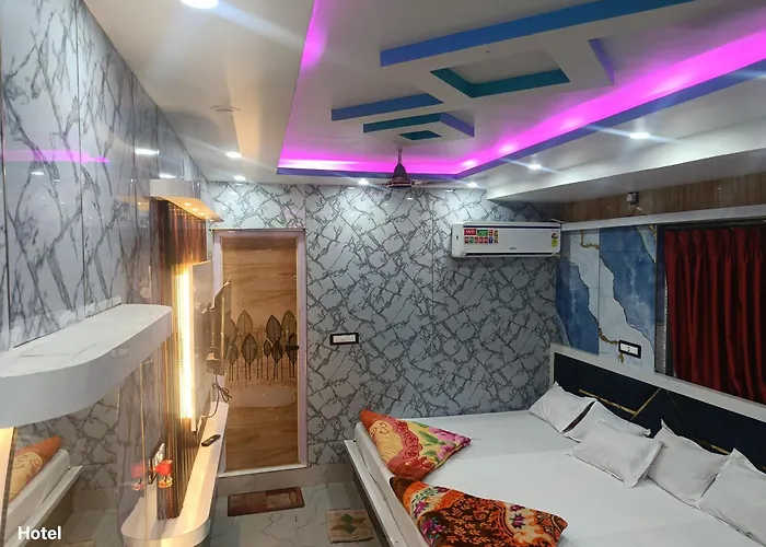 Hotel Dwarkadhish Tarapith