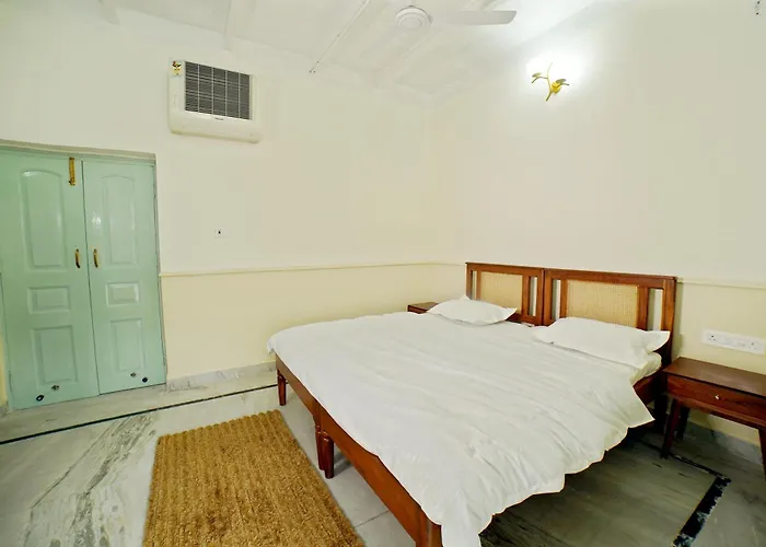 Shree Krishna Bhakti Ashram