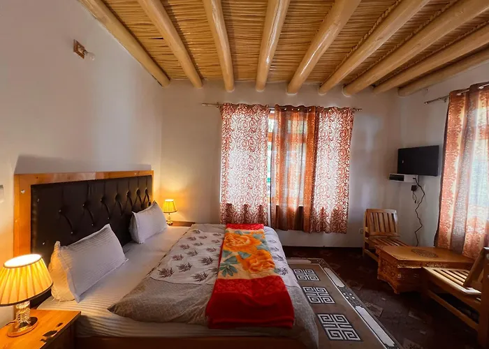 Sky Land Guest House