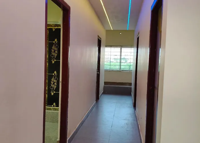 Blessing Hostel And Dormitory
