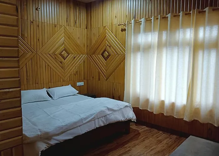 Hotel Vishal & Restaurant