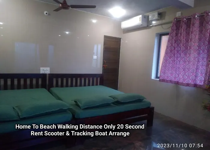 Prakruti Home Stay In Beach Side Ac Room