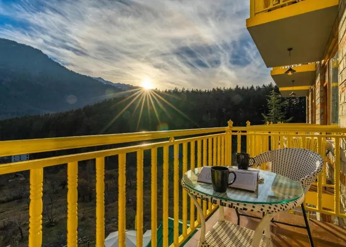 The Hosteller Manali, Old Manali