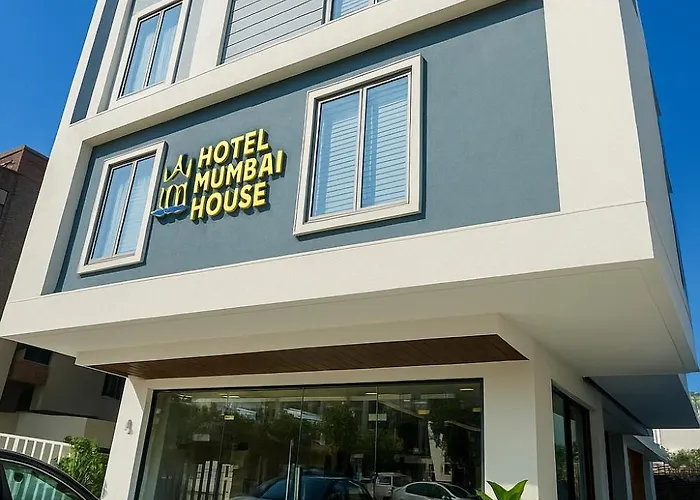 Hotel Mumbai House,Lig Square