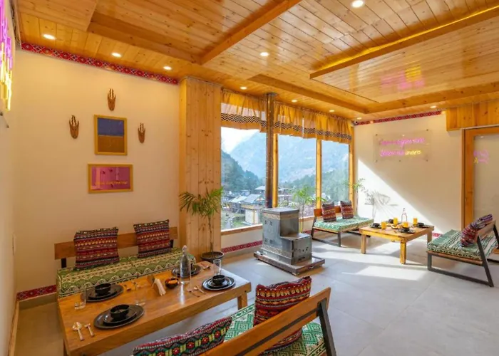 The Hosteller Kasol, Parvati Valley
