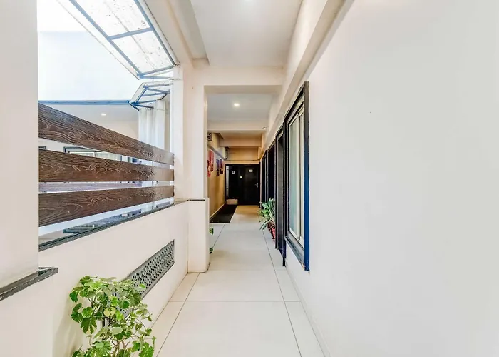 Townhouse Oak Dewas Junction