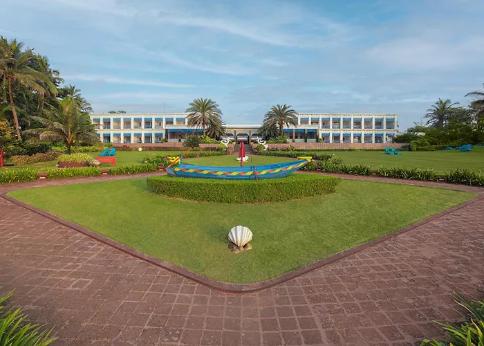Mayfair Palm Beach Resort