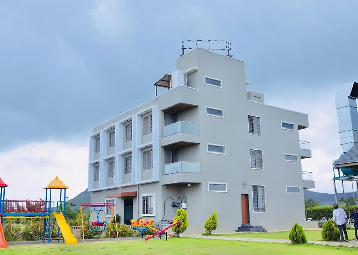 Hotel Laxmi Elite Karad
