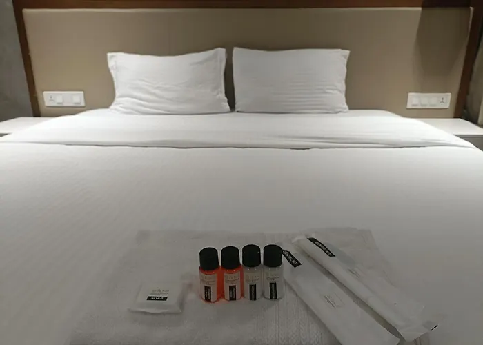 Royal Holidays & Stays