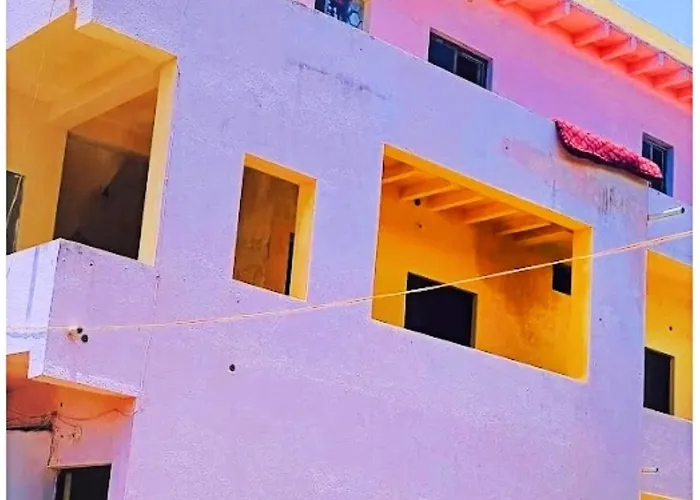 Hotel Yuvraj Ac Or Non Ac Both Room Dwarka Gujrat
