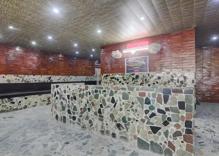 Hotel O A.S.Castle